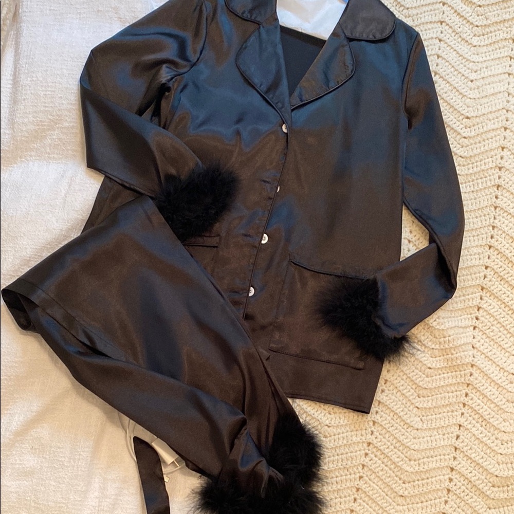 Elegant Black Satin Pajama Set with Faux Fur Trim